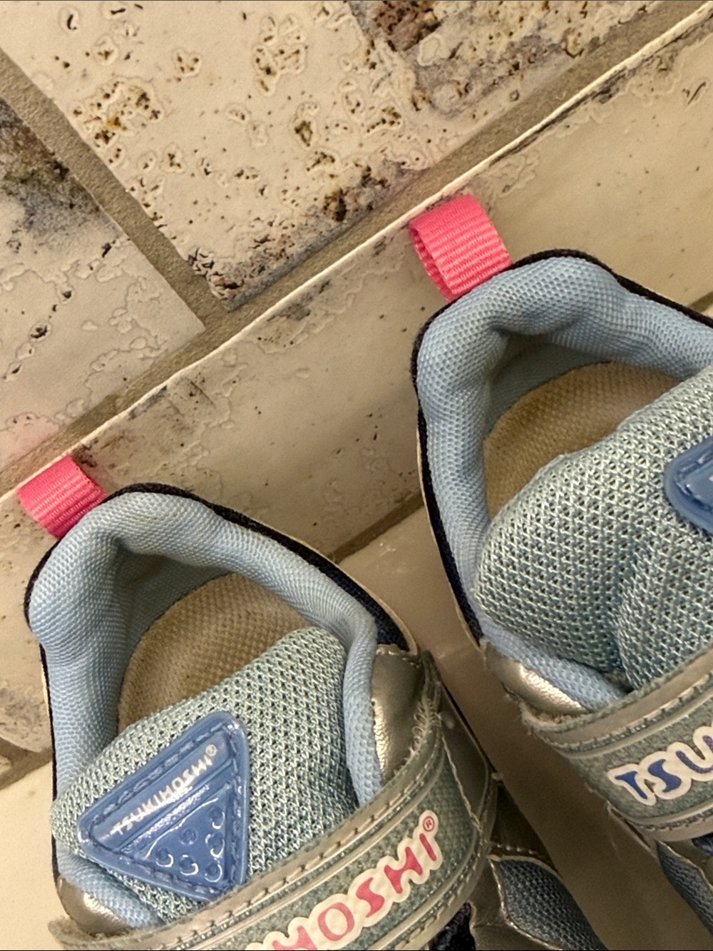 Tsukihoshi Silver Sky Sneakers Girls Size 11 Silver Pink Blue Athletic Shoes - Picture 12 of 12